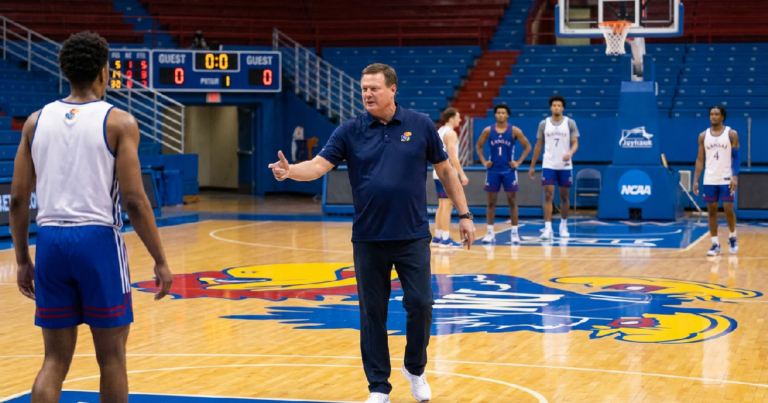 Kansas Basketball Maintains National Standing in Final Coaches Poll Evaluation