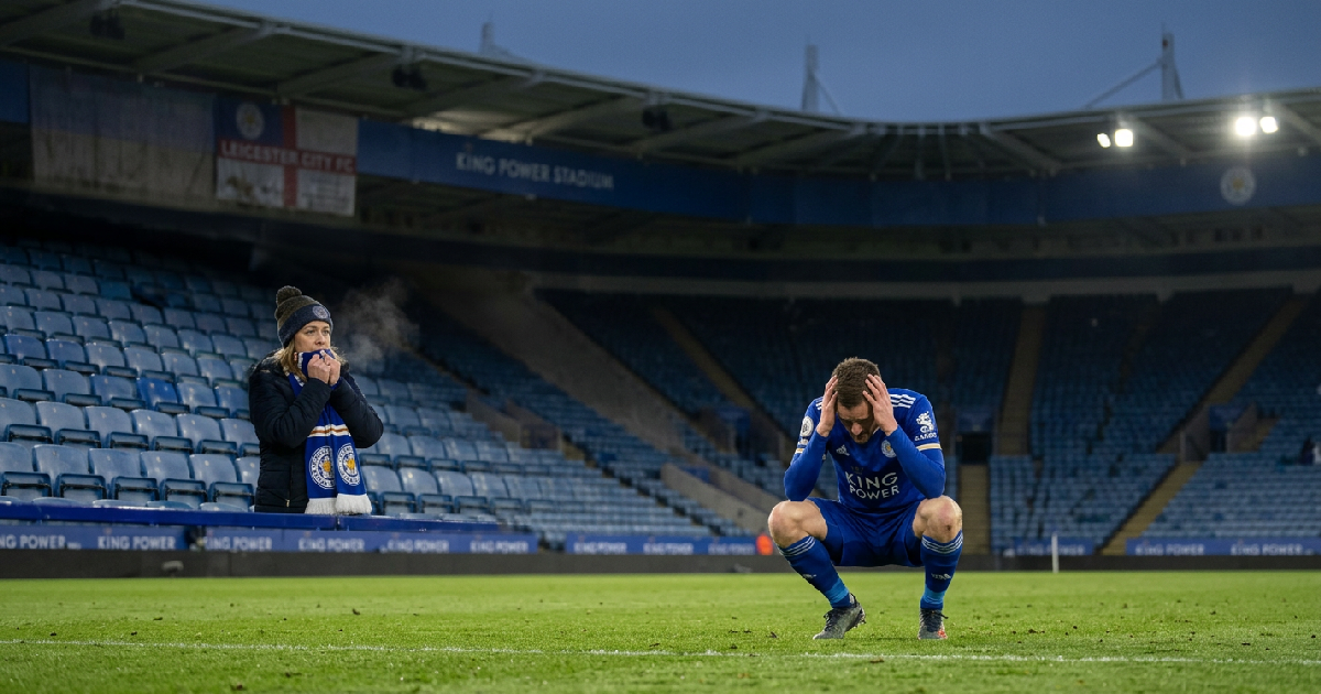 추락하는 레스터 시티, 우승의 영광 뒤에 가려진 3부 리그 강등 위기