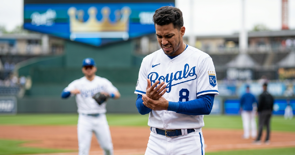 Kansas City Royals place Maikel Garcia on IL with left hand strain