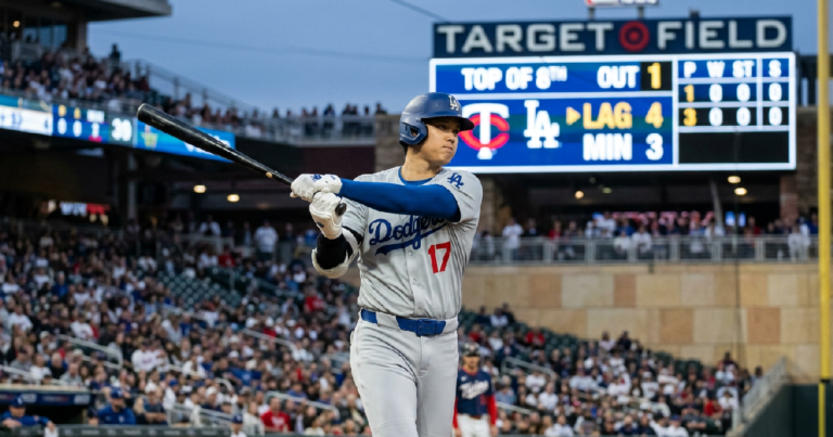 Shohei Ohtani takes over pitch-calling to lead Dodgers past Twins 4-3