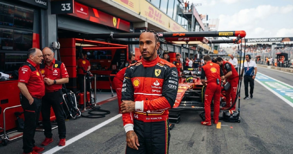 Ferrari urged back: Ferrari urged to back Hamilton for F1 title