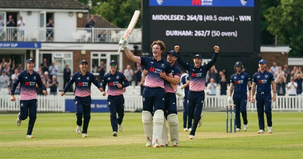 Hollman stars Middlesex: Hollman stars as Middlesex reach One-Day Cup final