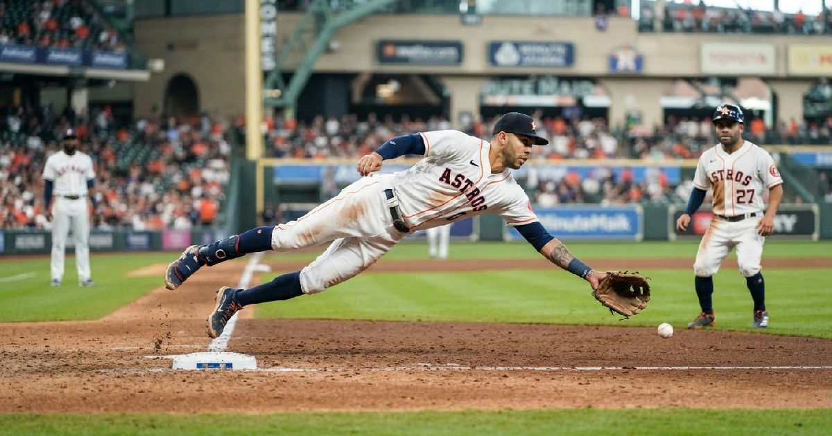 Astros Eye Carlos Correa Shift to Second Base Upon Ankle Injury Return
