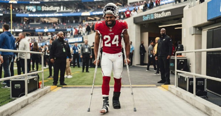 Jeremiyah Love Week 6: Jeremiyah Love out for Rams game with ankle injury